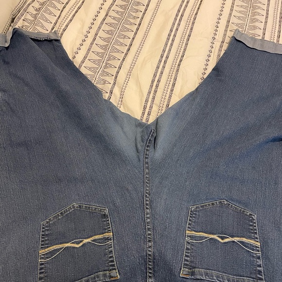 Faded Glory Jean Capris 24w - Picture 4 of 5